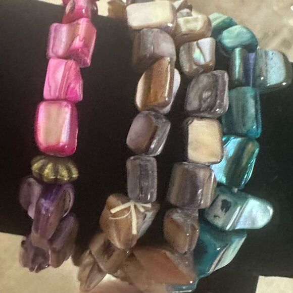 Stretch Beaded Bracelet Bundle - Picture 5 of 15